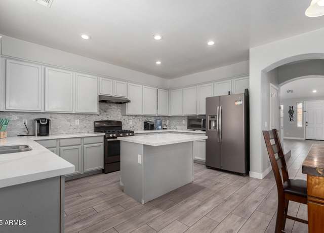 Property at 11851 W Alvarado Rd, Avondale, AZ 85392, 4 beds, 2.5 baths