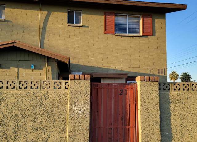 Property at 4615 N 39th Ave #21, Phoenix, AZ 85019, 2 beds, 1.5 baths