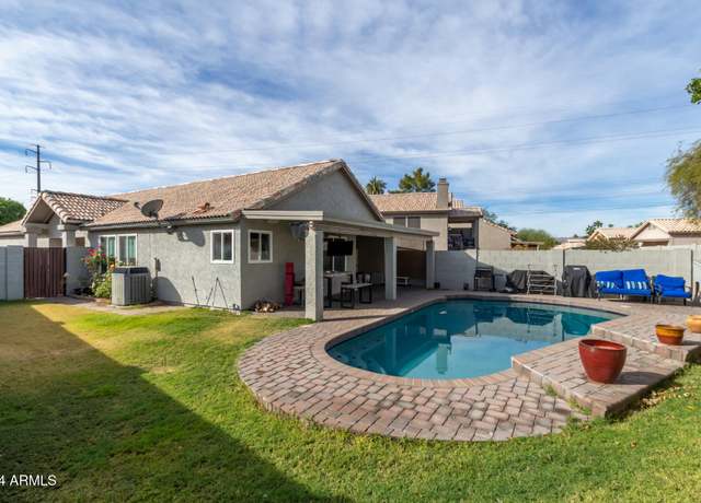 Property at 4112 E Tanglewood Dr, Phoenix, AZ 85048, 3 beds, 2 baths