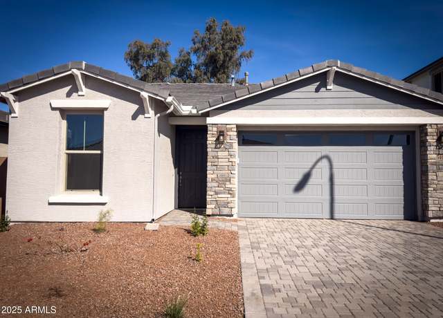 Property at 5414 W Las Palmaritas Dr, Glendale, AZ 85302, 4 beds, 2 baths