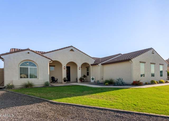 Property at 297 W Chase St, San Tan Valley, AZ 85143, 5 beds, 4 baths