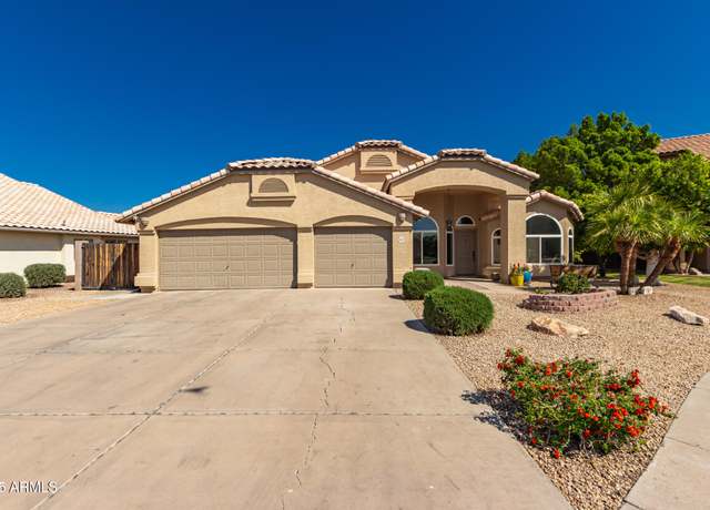Property at 632 W Natal Cir, Mesa, AZ 85210, 4 beds, 2 baths