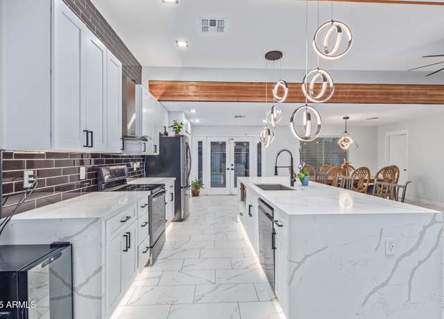 Property at 2037 E Riviera Dr, Tempe, AZ 85282, 5 beds, 3 baths