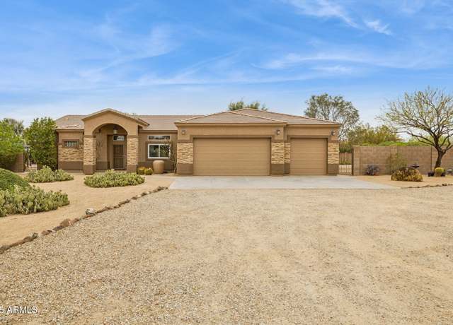 Property at 39520 N 1st St, Phoenix, AZ 85086, 4 beds, 2.5 baths
