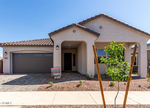 Property at 21961 E Saddle Ct E, Queen Creek, AZ 85142, 3 beds, 2.5 baths