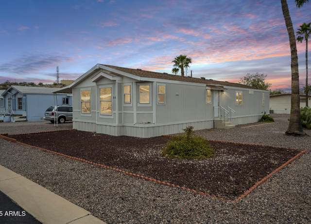 Property at 156 N Hawes Rd #68, Mesa, AZ 85207, 4 beds, 2 baths
