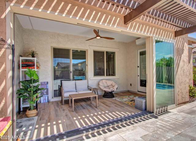 Property at 9253 W Sands Dr, Peoria, AZ 85383, 4 beds, 3 baths