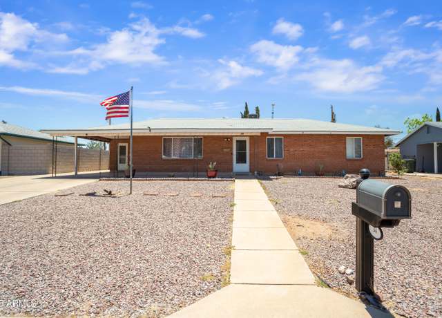 Property at 34 E Freihage Dr, Sierra Vista, AZ 85635, 4 beds, 3 baths