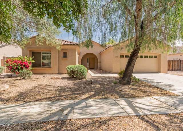 Property at 5985 S Rockwell Ct, Gilbert, AZ 85298, 3 beds, 2 baths