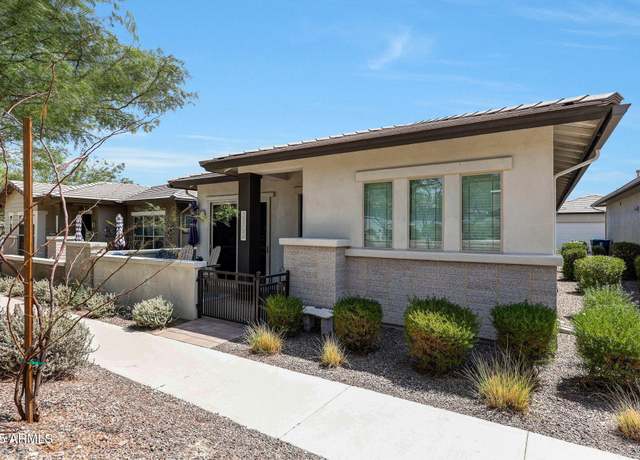 Property at 20756 W Medlock Dr, Buckeye, AZ 85396, 2 beds, 1.5 baths