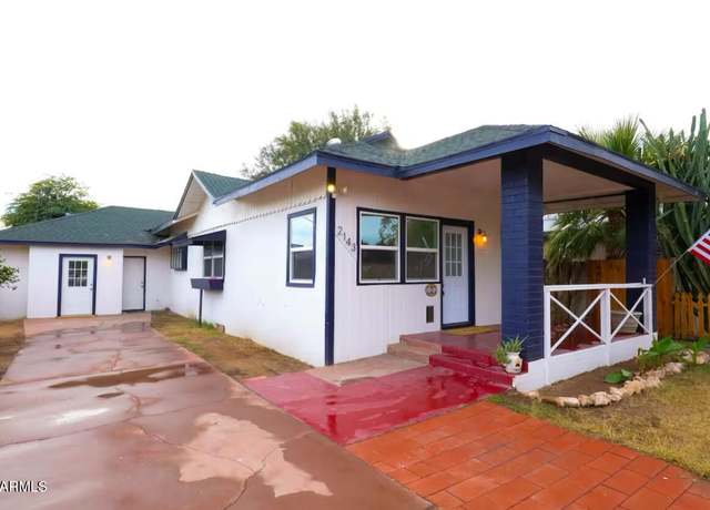 Property at 2143 W Wilshire Dr, Phoenix, AZ 85009, 4 beds, 4 baths