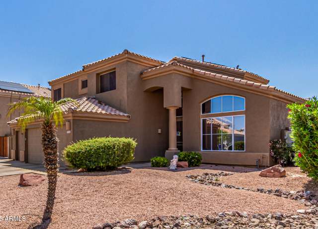 Property at 7103 E Medina Ave, Mesa, AZ 85209, 5 beds, 3 baths