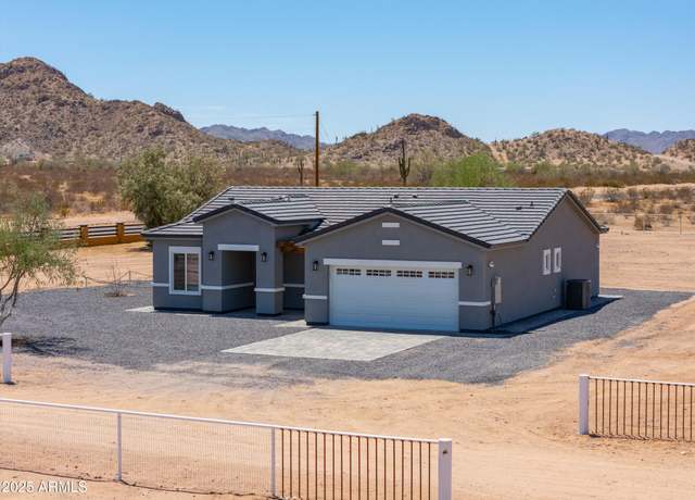 Property at 78 N Pettoshas Dr, Maricopa, AZ 85139, 3 beds, 2 baths