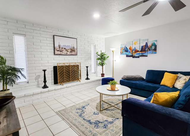 Property at 5309 W Dahlia Dr, Glendale, AZ 85304, 3 beds, 2 baths