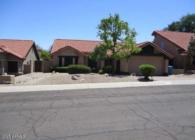 Property at 1819 E Sheena Dr, Phoenix, AZ 85022, 3 beds, 2 baths