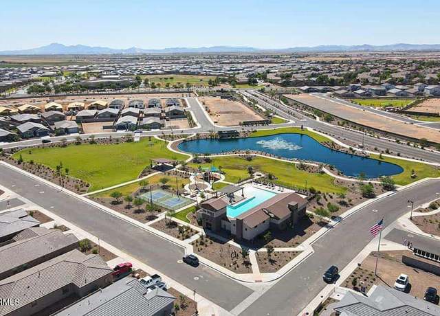 Property at 19195 N Los Gabrieles Way, Maricopa, AZ 85138, 3 beds, 2 baths
