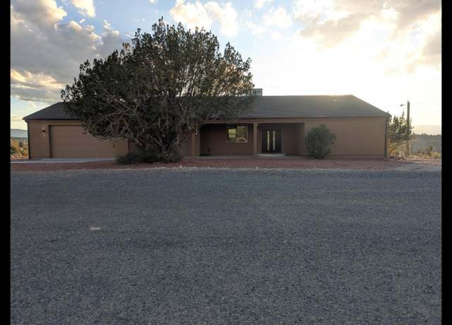 Property at 4695 E Kerry Dr, Rimrock, AZ 86335, 3 beds, 2 baths