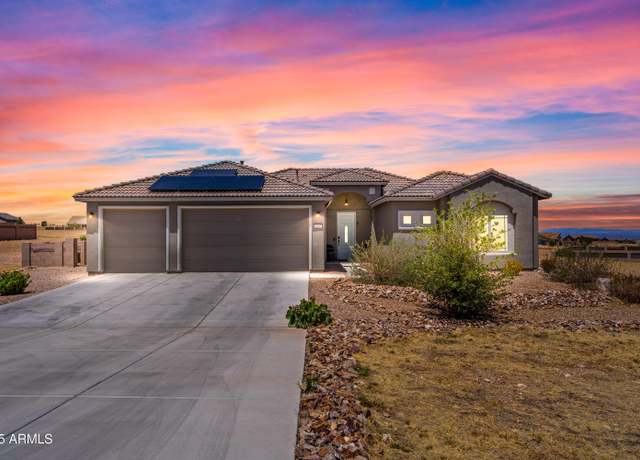 Property at 6647 E Big Spur Cir, Hereford, AZ 85615, 3 beds, 2 baths