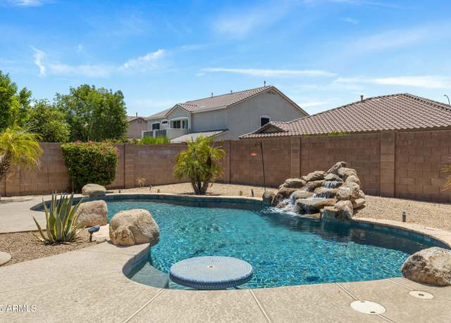 Property at 4093 E Westchester Dr, Chandler, AZ 85249, 3 beds, 2 baths