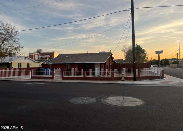 Property at 1048 N 27th Pl, Phoenix, AZ 85008, 2 beds, 1 bath