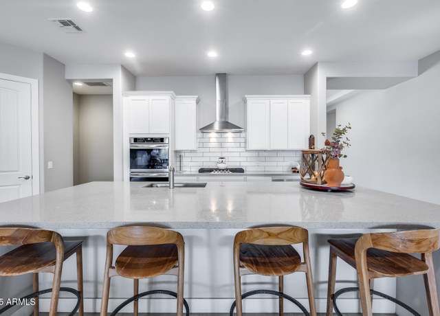 Property at 7192 S Wesley Ct, Gold Canyon, AZ 85118, 3 beds, 2.5 baths