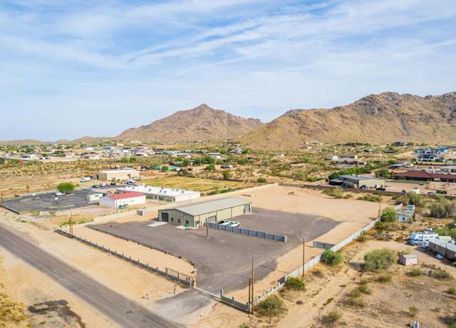 Property at 7467 W Hunt Hwy, Queen Creek, AZ 85142, 2 beds, 1 bath