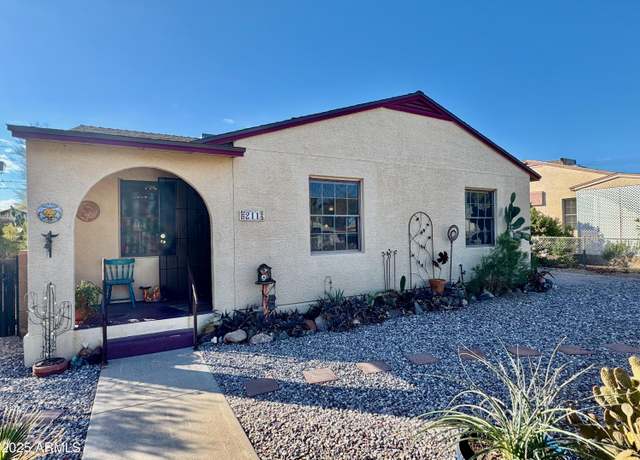 Property at 211 W 1st Ave, Ajo, AZ 85321, 3 beds, 1 bath