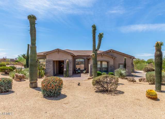 Property at 8725 E Menlo Cir, Mesa, AZ 85207, 4 beds, 3.5 baths