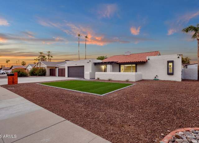 Property at 4348 E Sheena Dr, Phoenix, AZ 85032, 4 beds, 3 baths