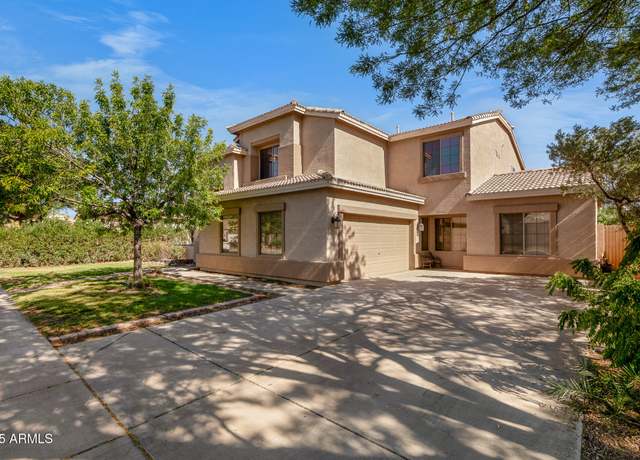Property at 2109 W Wildhorse Dr, Chandler, AZ 85286, 5 beds, 3 baths