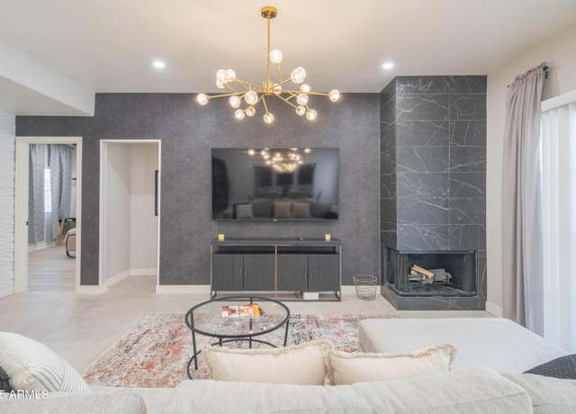Property at 11333 N 92nd St #1075, Scottsdale, AZ 85260, 2 beds, 2.5 baths