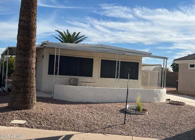 Property at 2207 N Shannon Way, Mesa, AZ 85215, 2 beds, 2 baths