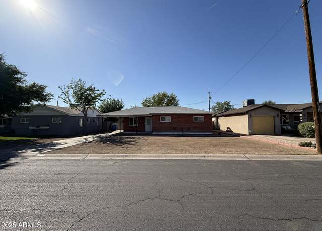 Property at 2401 W Weldon Ave, Phoenix, AZ 85015, 3 beds, 1.75 baths