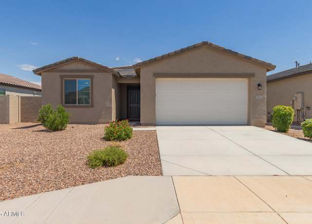Property at 3161 E Pineapple Rd, San Tan Valley, AZ 85143, 3 beds, 2 baths
