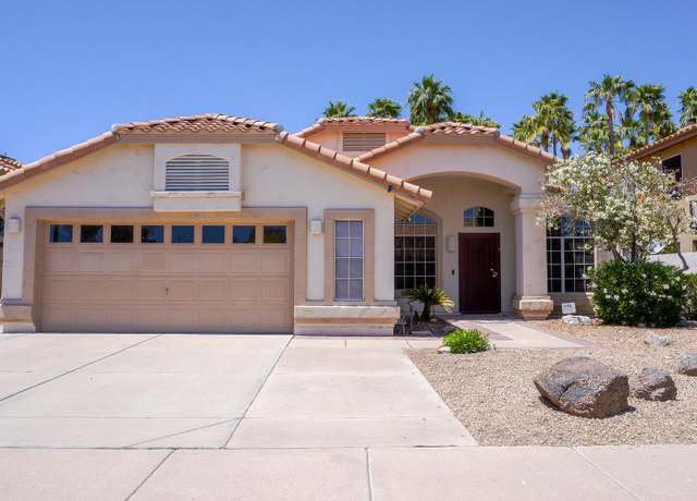 Property at 10952 S Desert Lake Dr, Goodyear, AZ 85338, 3 beds, 2 baths