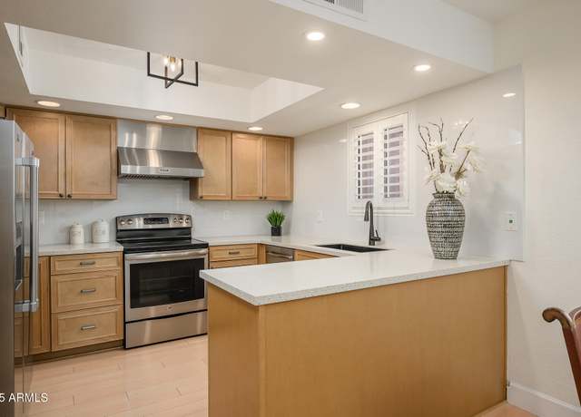 Property at 12222 N Paradise Village Pkwy S #337, Phoenix, AZ 85032, 1 bed, 1 bath