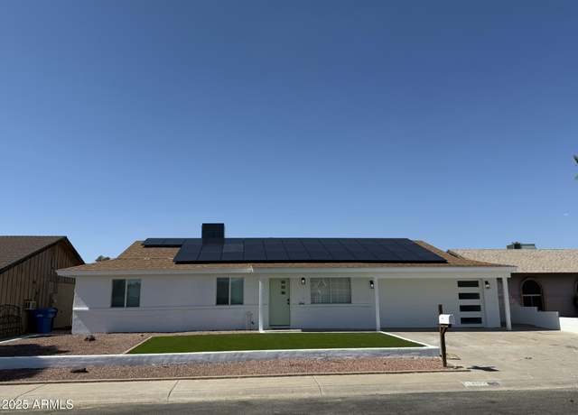 Property at 2942 W Michigan Ave, Phoenix, AZ 85053, 4 beds, 2 baths