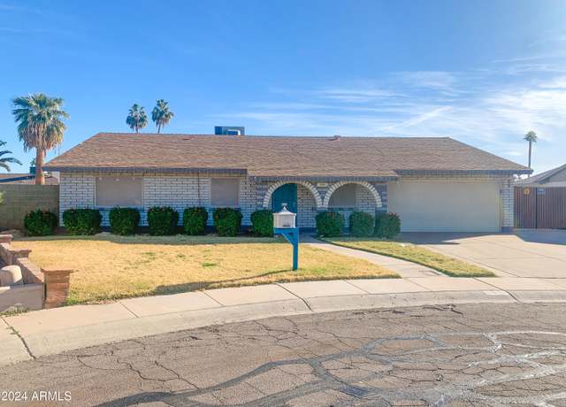 Property at 11615 N 39th Dr, Phoenix, AZ 85029, 4 beds, 2 baths