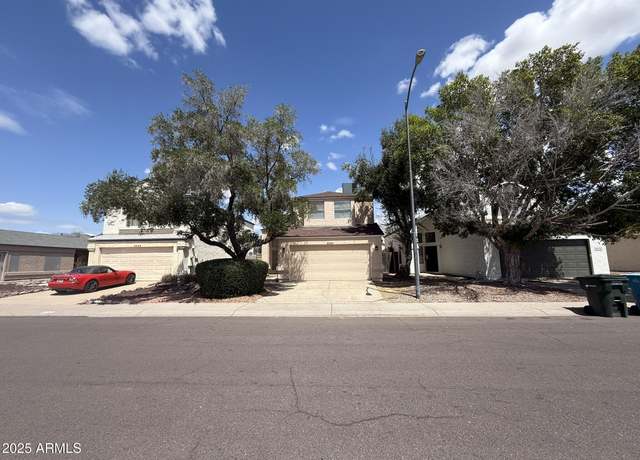 Property at 4040 W Electra Ln, Glendale, AZ 85310, 3 beds, 2.5 baths