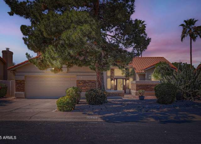Property at 17246 N 56th Way, Scottsdale, AZ 85254, 3 beds, 2.5 baths