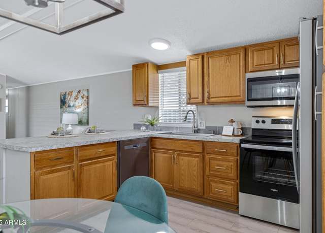 Property at 834 S Meridian Rd #171, Apache Junction, AZ 85120, 2 beds, 1 bath