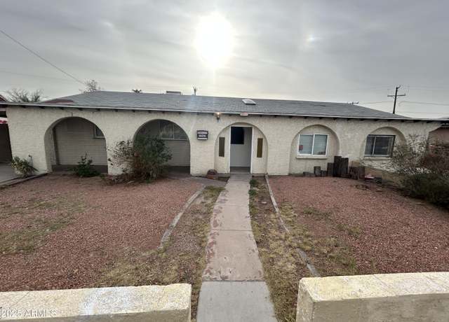 Property at 3062 N 42nd Ave, Phoenix, AZ 85019, 4 beds, 4 baths