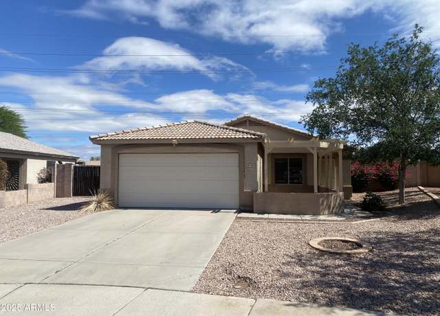 Property at 8738 W Griswold Rd, Peoria, AZ 85345, 3 beds, 2 baths