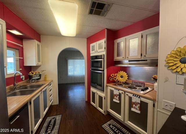 Property at 6960 W Peoria Ave #183, Peoria, AZ 85345, 2 beds, 2 baths