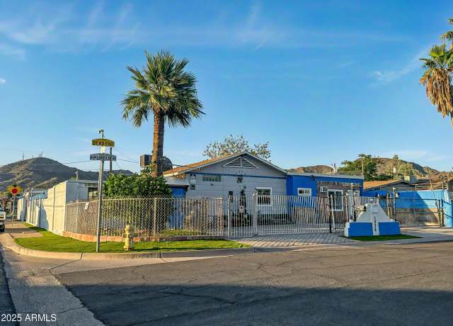 Property at 1226 W Purdue Ave, Phoenix, AZ 85021, 6 beds, 6 baths