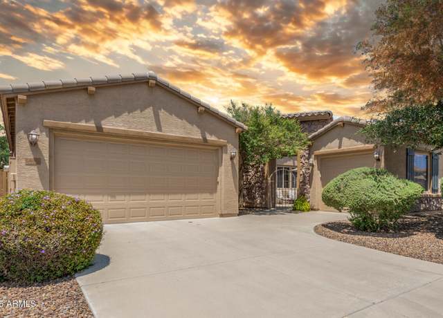 Property at 2554 E Honeysuckle Pl, Chandler, AZ 85286, 4 beds, 2.5 baths