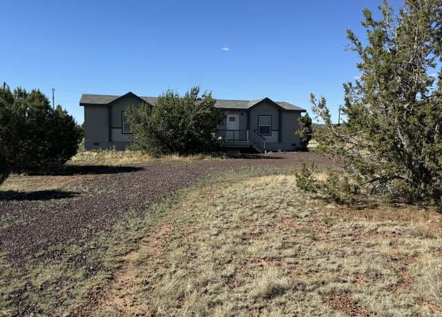 Property at 871 E Alimos Way, Williams, AZ 86046, 3 beds, 2 baths
