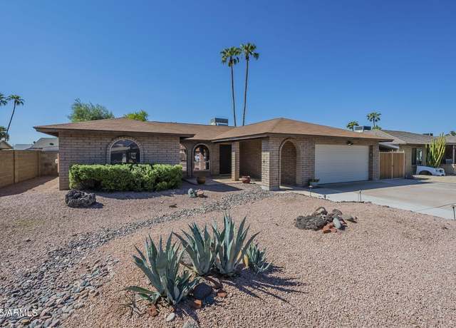 Property at 2521 E Malibu Dr, Tempe, AZ 85282, 4 beds, 2 baths
