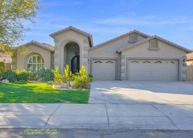 Property at 957 E Cedar Dr, Chandler, AZ 85249, 5 beds, 3.5 baths