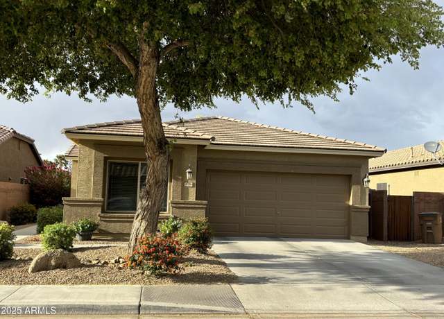Property at 826 W Harvest Rd, San Tan Valley, AZ 85140, 4 beds, 2 baths
